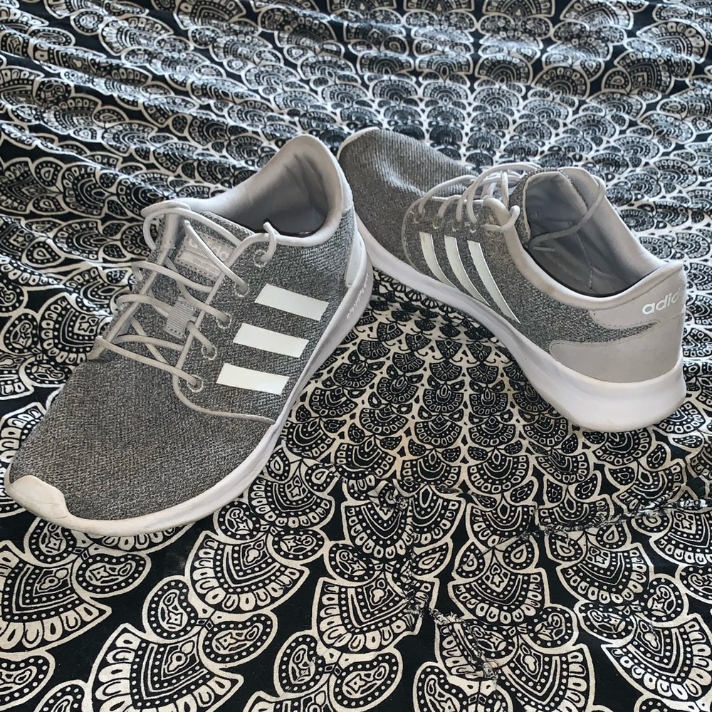 Adidas Cloudfoam Women’s Shoes 8.5